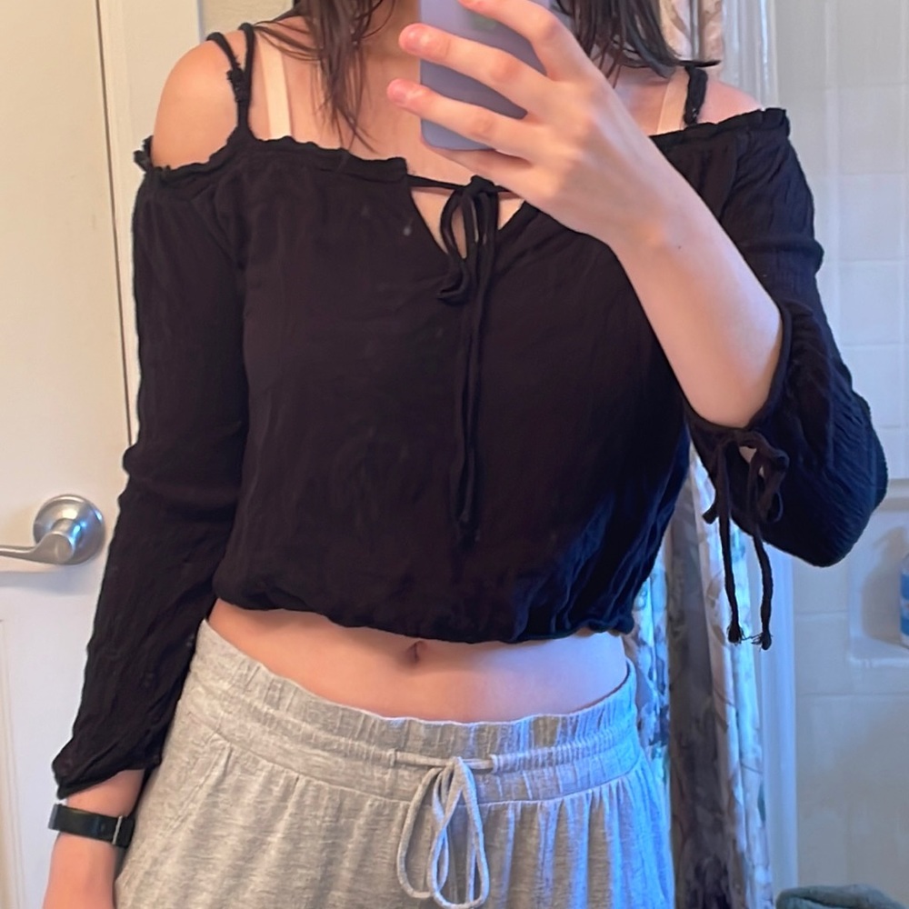 Medium Off-The-Shoulder LA Hearts